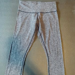 lululemon women’s cropped legging
